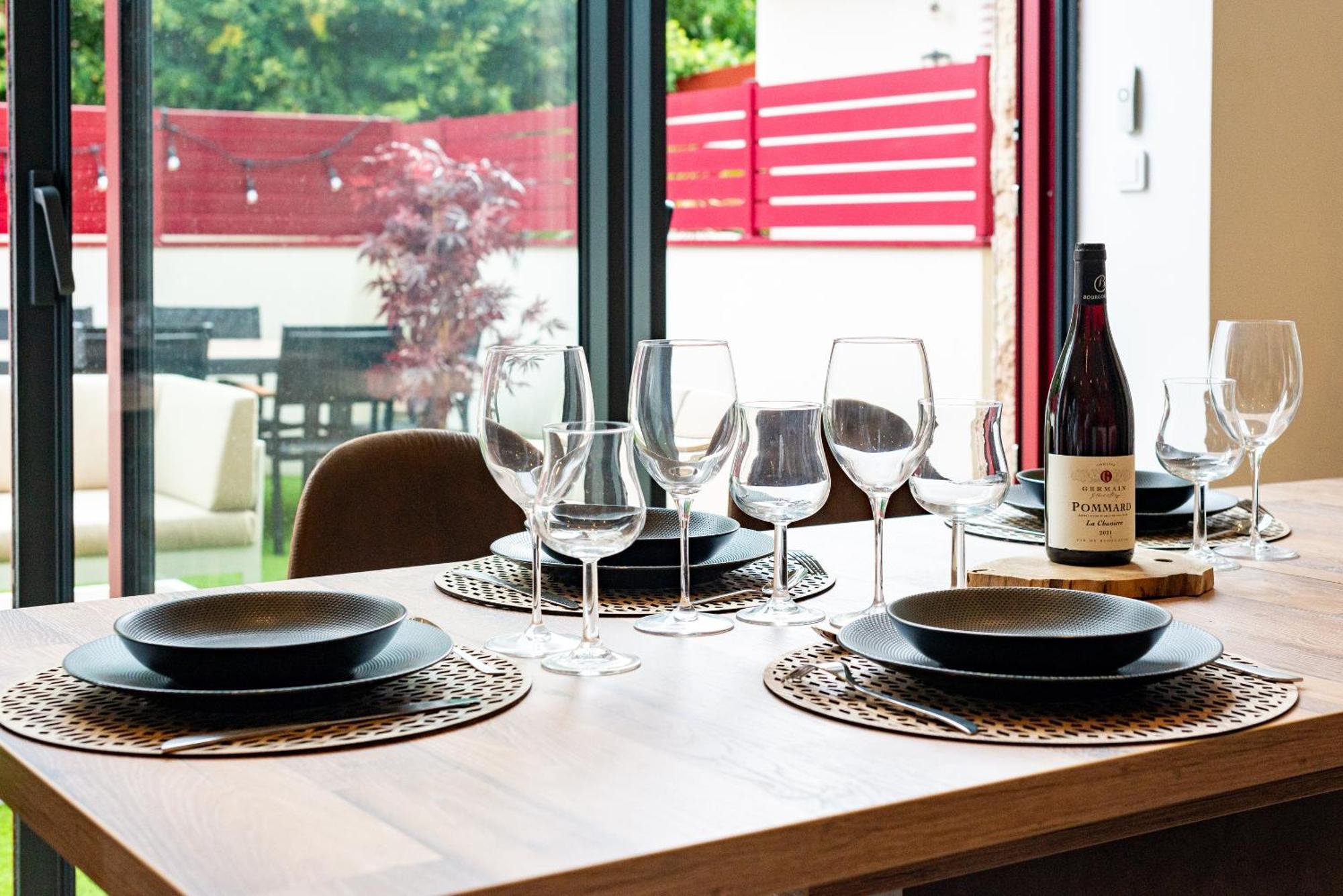 Charmante Maison Climatisee Avec Son Jardin A 10 Minutes De Dijon マルサネ・ラ・コート エクステリア 写真
